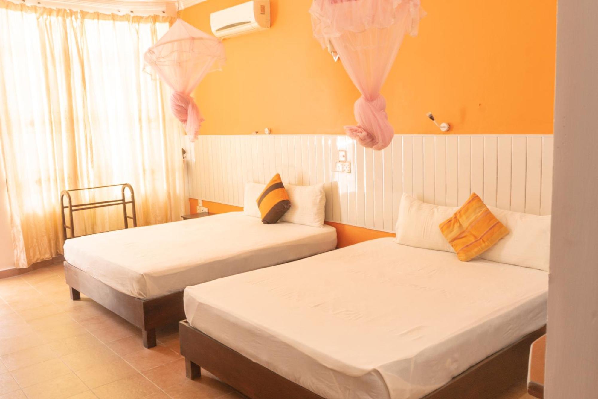 Blumarine Guest House Negombo Kültér fotó